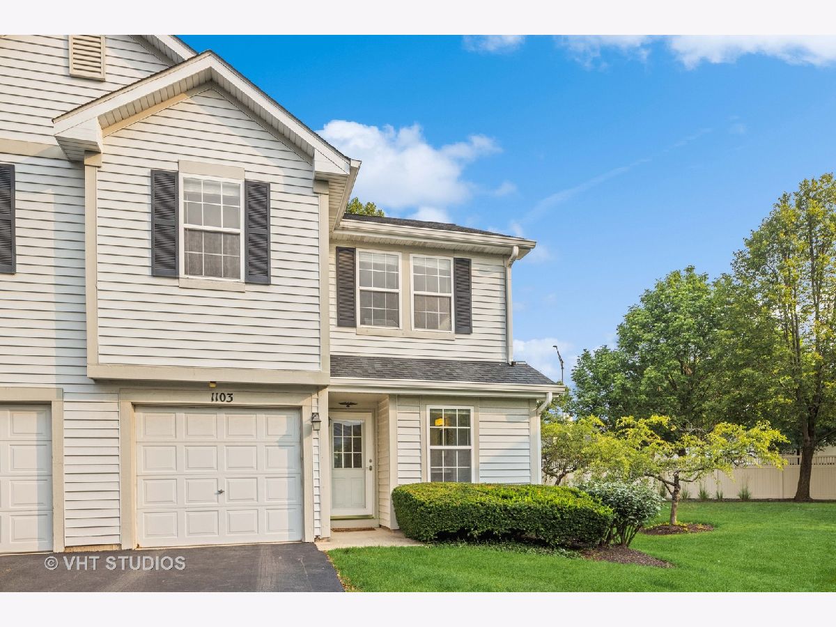 Townhomes Sold Estes Park Naperville Illinois, 1103 Vail