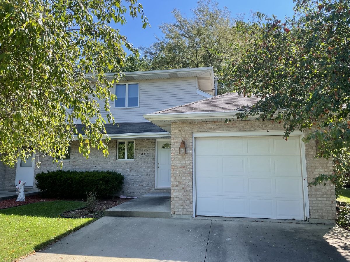  Rented Manteno Illinois, 274 Spruce