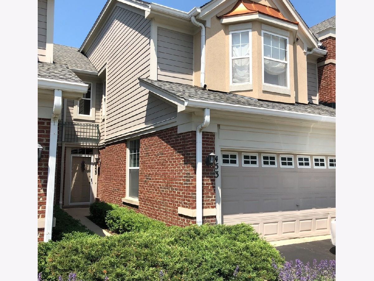 Townhomes & Condos Rented Pinehurst Vernon Hills Illinois, 453 Pine Lake