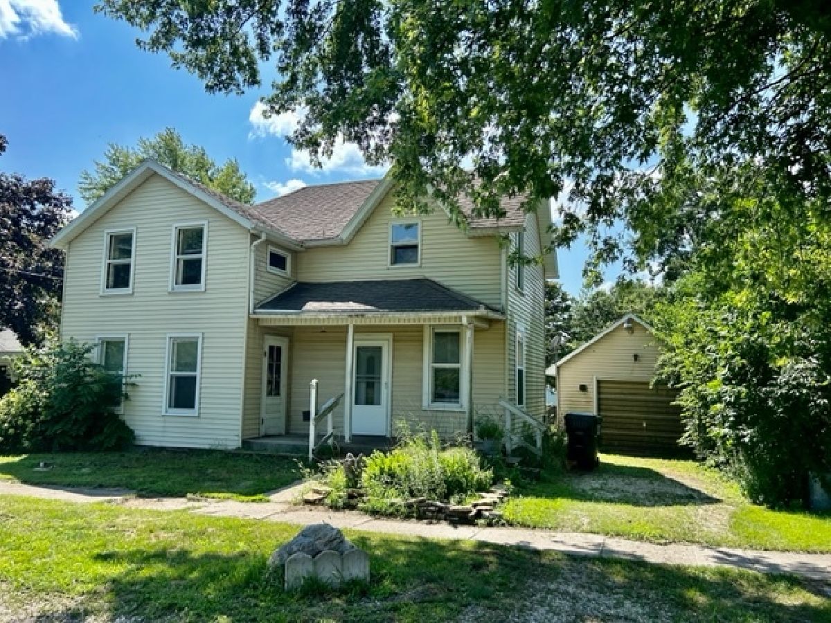  Sold Chebanse Illinois, 569 Chestnut