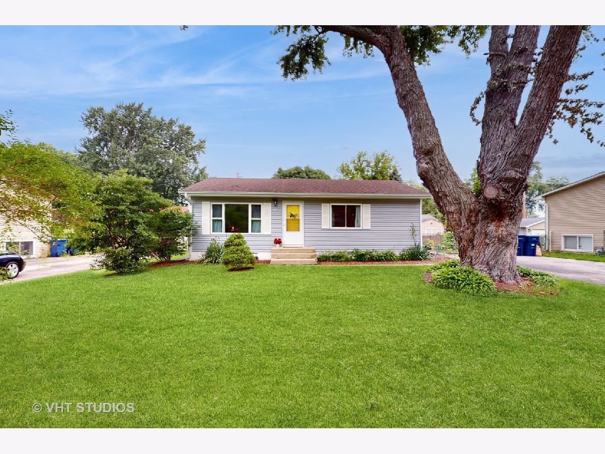  Sold Holiday Hills Illinois, 1512 Catalpa
