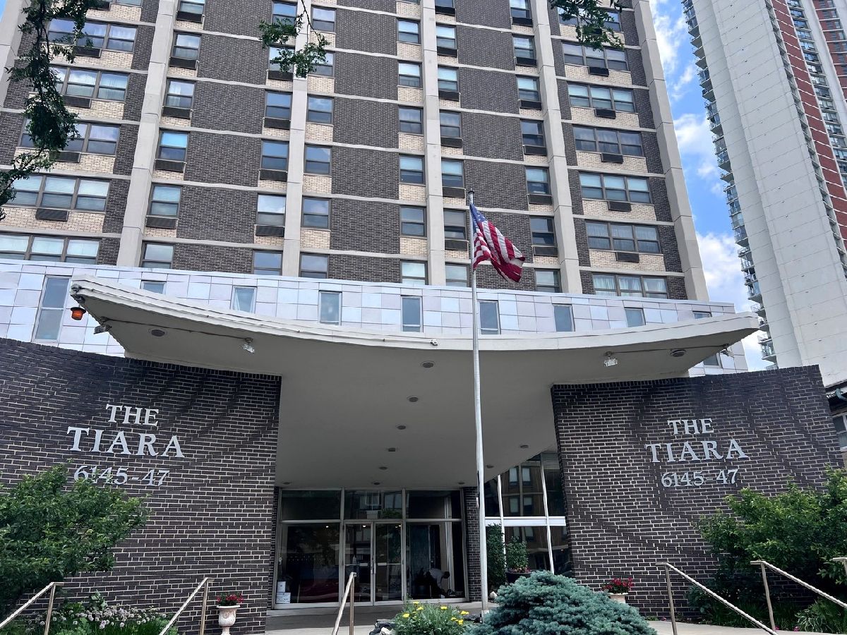 Condominiums Sold Tiara Chicago Illinois, 6145 Sheridan