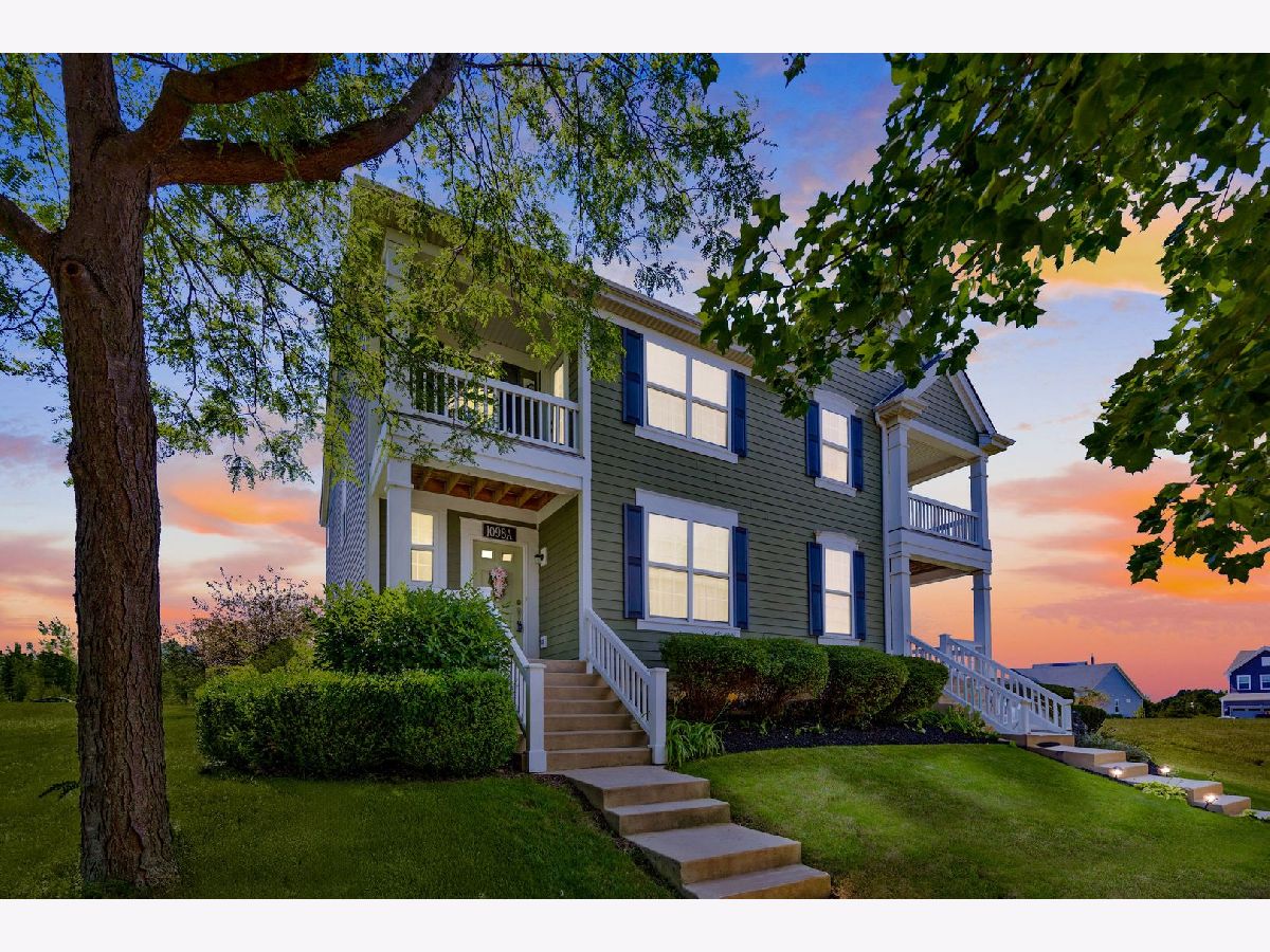 Homes & Townhomes Sold Settlers Ridge Sugar Grove Illinois, 1098 Ottawa