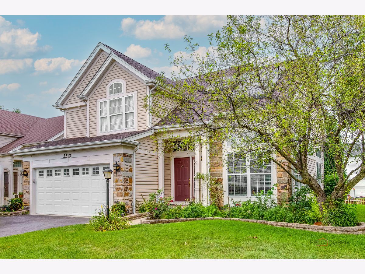 Homes Sold Concord Valley Aurora Illinois, 3210 Haverhill