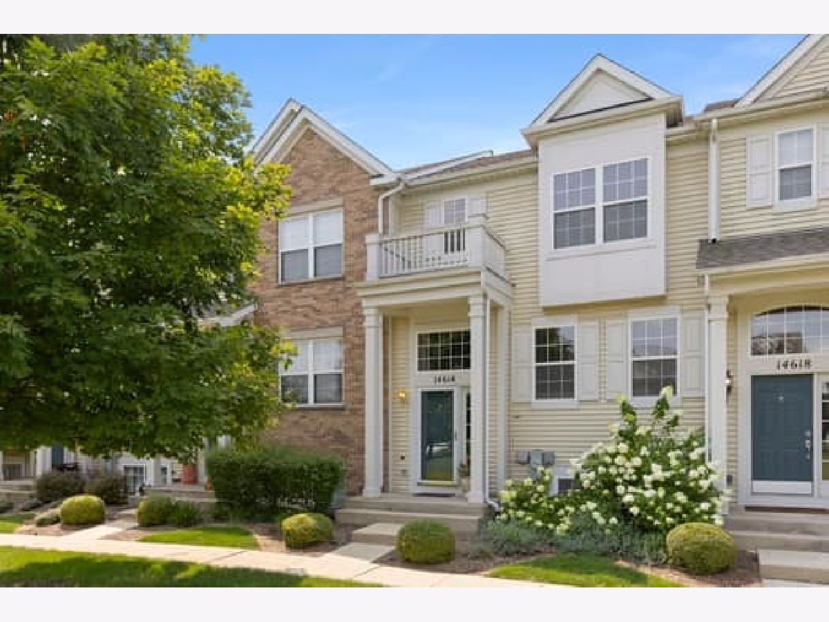Townhomes Sold Patriot Square Plainfield Illinois, 14614 Patriot Square