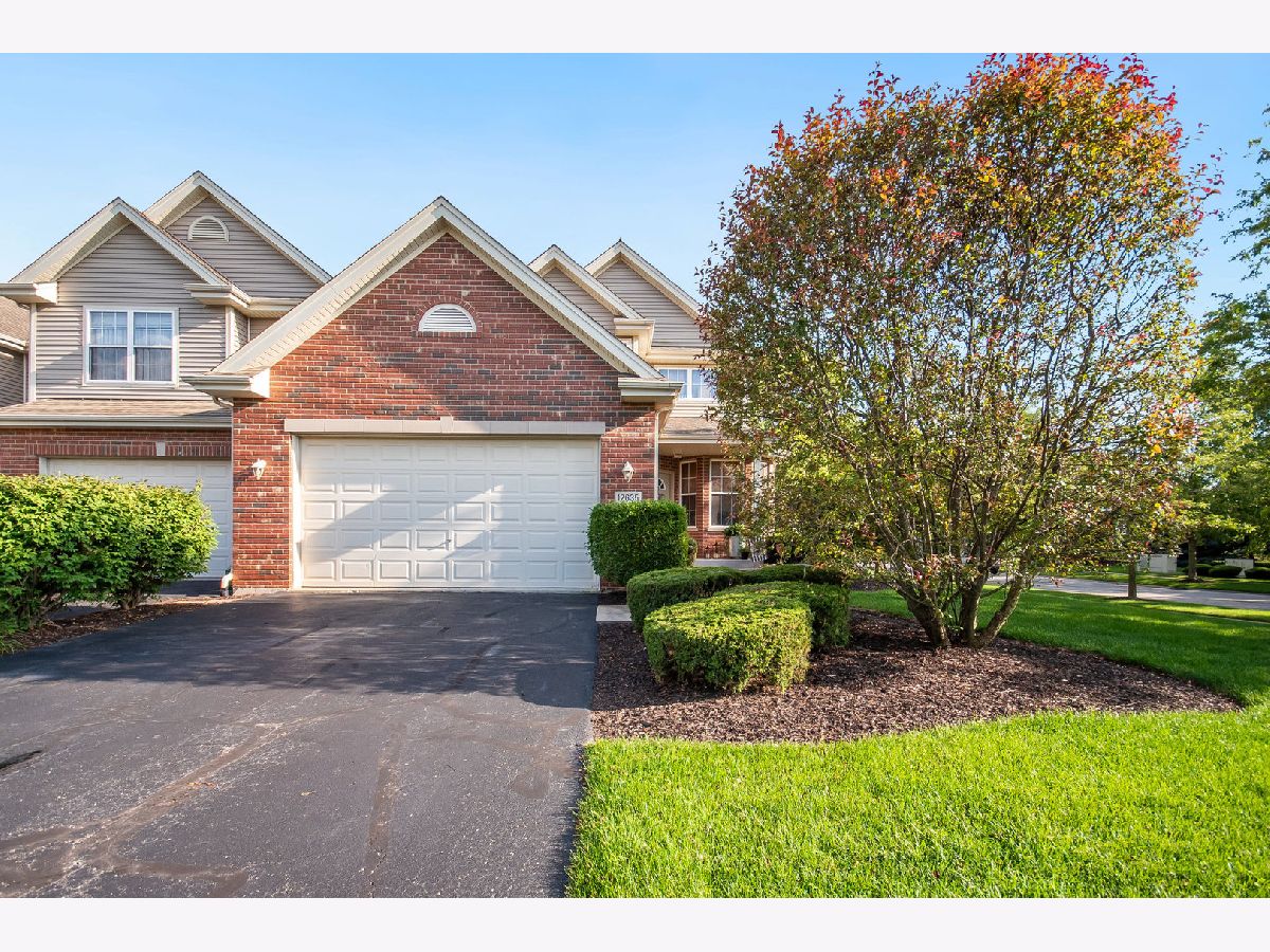Homes & Townhomes Sold Kingston Hills Homer Glen Illinois, 12635 Yorkshire