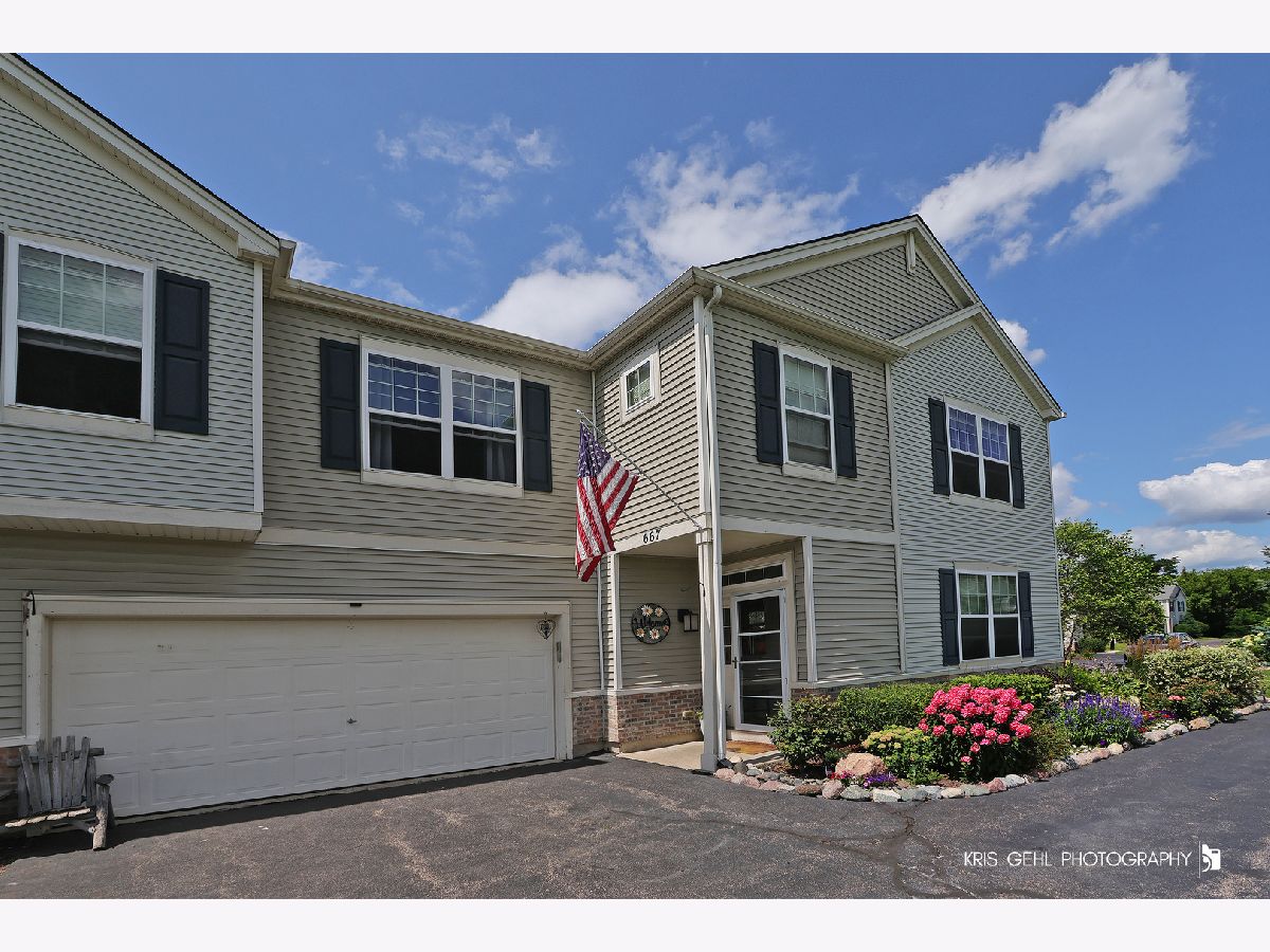 Townhomes & Condos Sold The Glen At Lakemoor Farms Lakemoor Illinois, 667 Arbor
