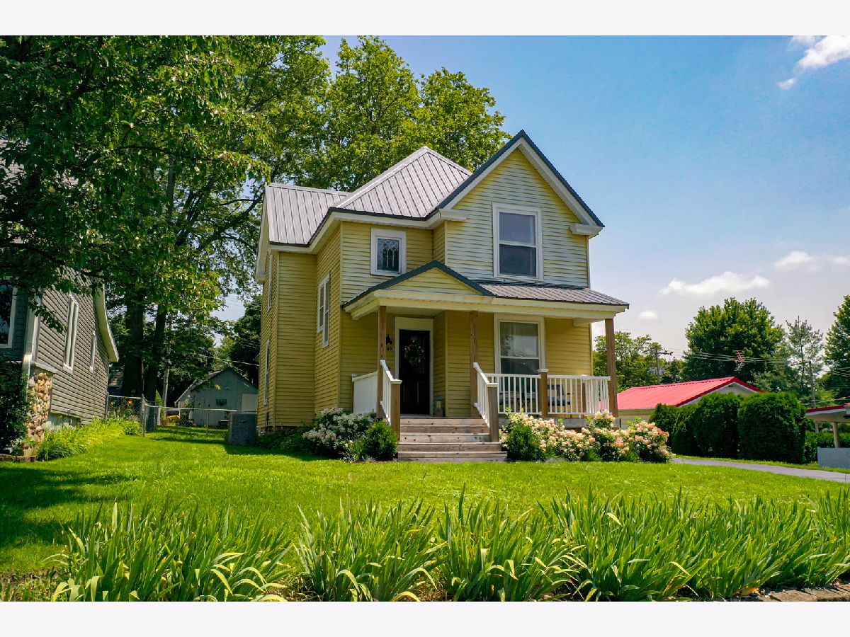  Sold Monroe Center Illinois, 209 Clark