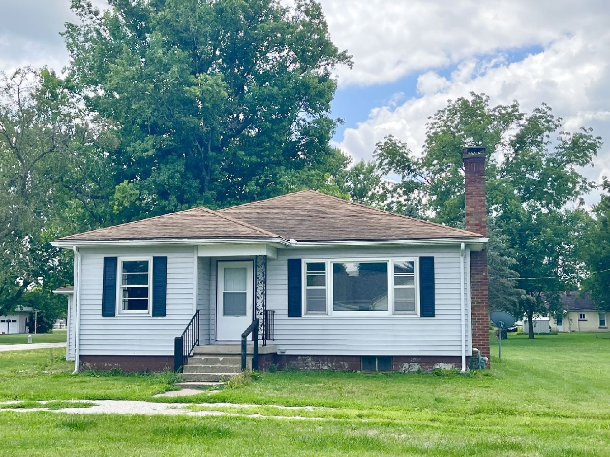  Sold Piper City Illinois, 330 Vine