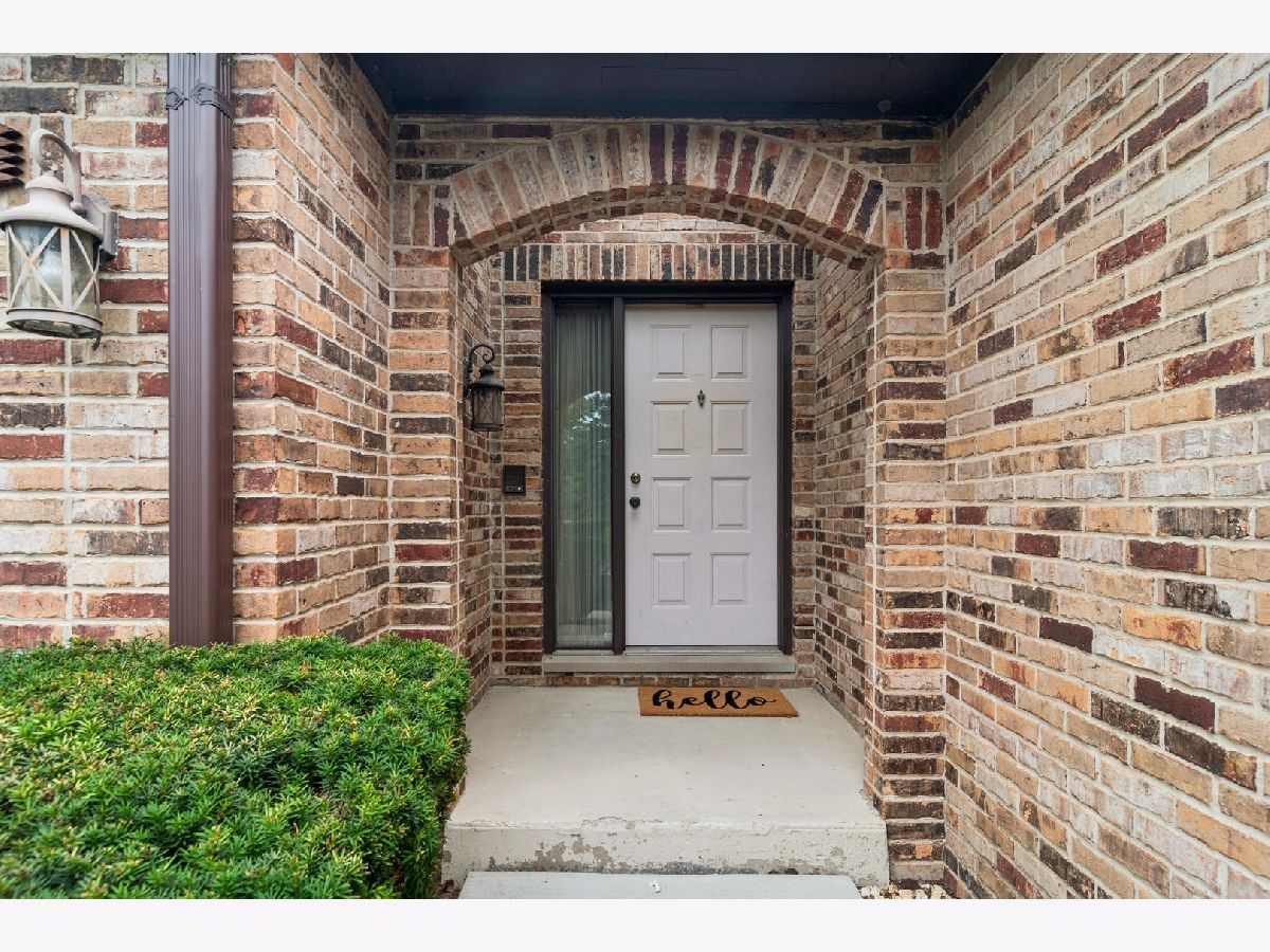 Townhomes & Condos & Homes Sold Villa Olivia Bartlett Illinois, 1846 Golf View