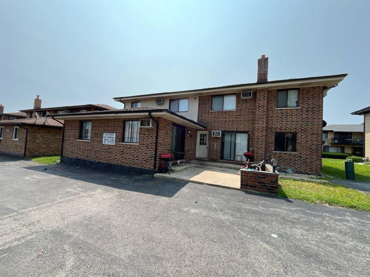  Rented Midlothian Illinois, 14803 Kilpatrick