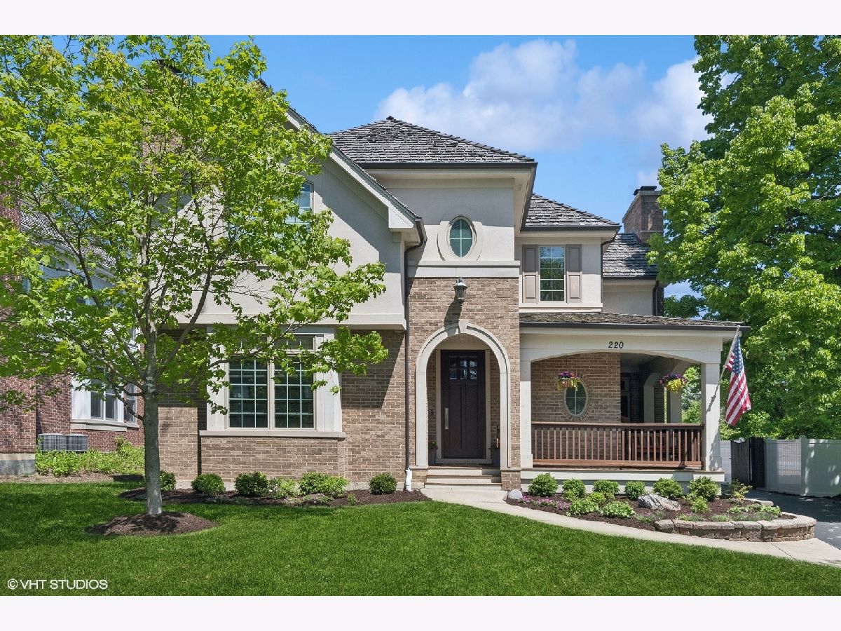 Homes & Condominiums Sold East Lake Bluff Lake Bluff Illinois, 220 Scranton