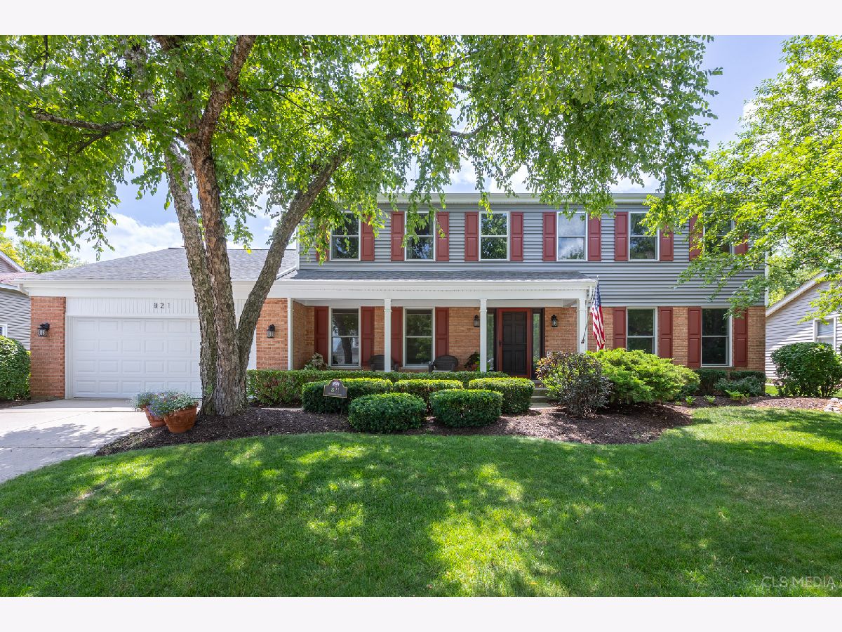 Homes Sold Plumwood Estates Schaumburg Illinois, 821 Heatherstone