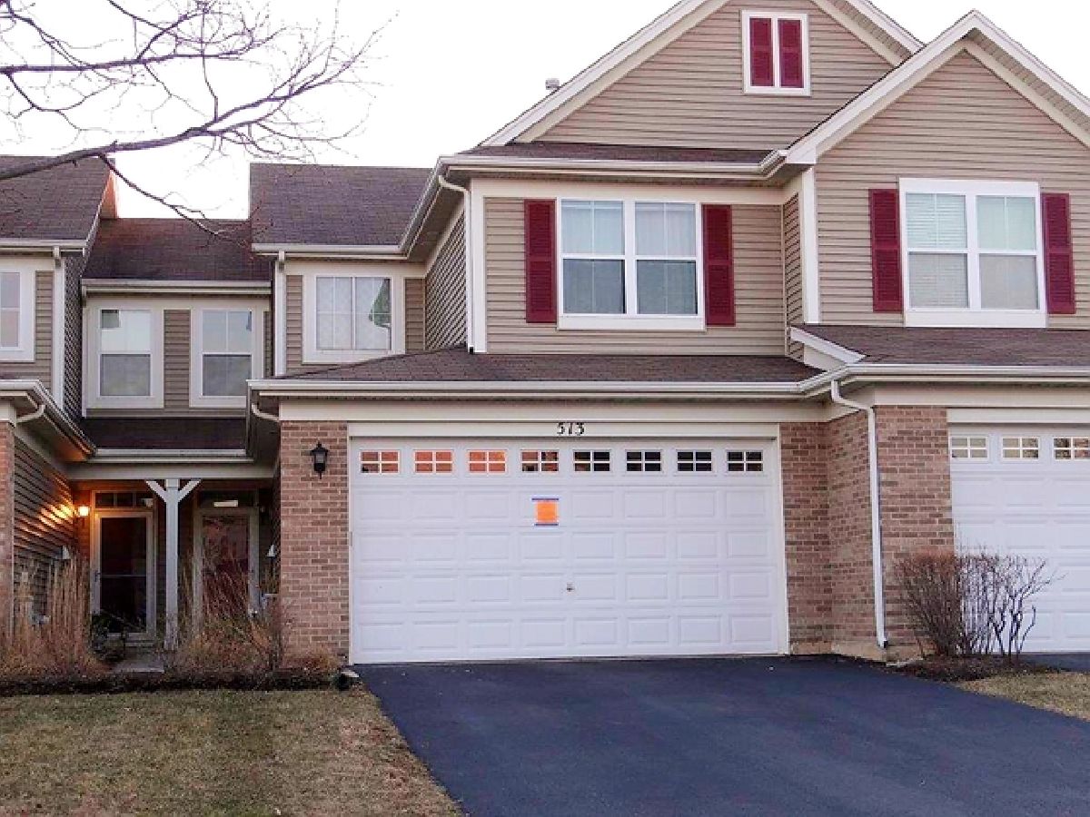 Homes & Townhomes & Condos Rented Churchill Club Oswego Illinois, 513 Majestic