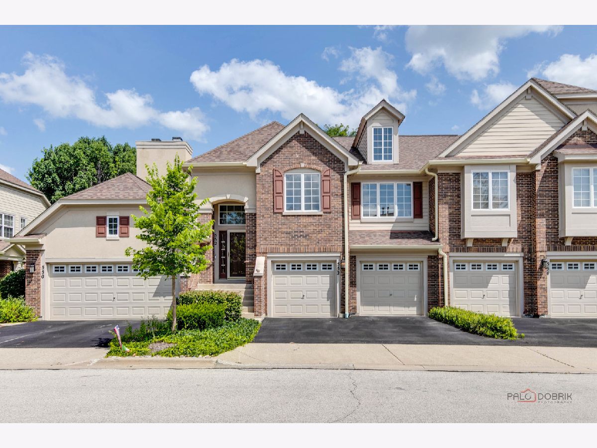 Townhomes & Condos Rented Saddlebrook Vernon Hills Illinois, 552 Saddlebrook