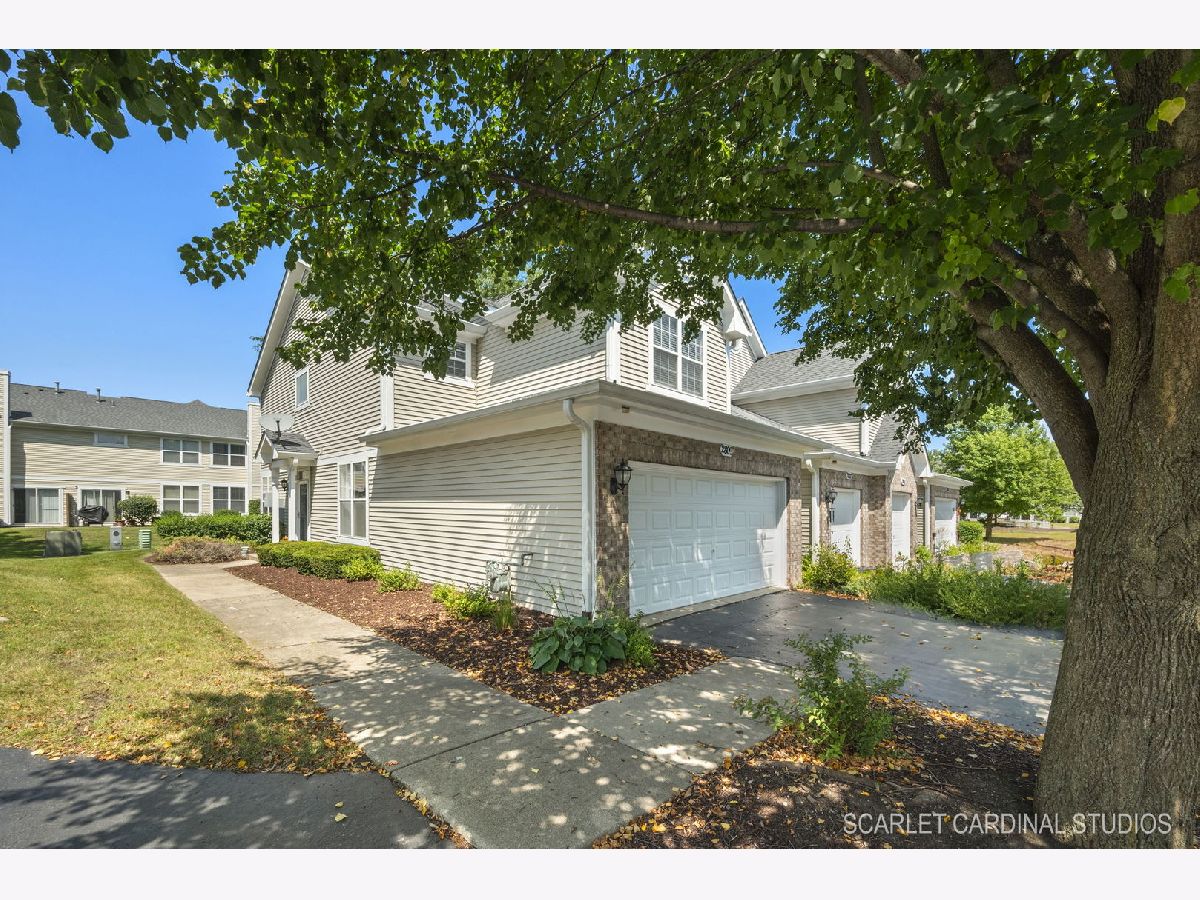 Townhomes & Condos Sold Kingspointe Naperville Illinois, 2809 Collins