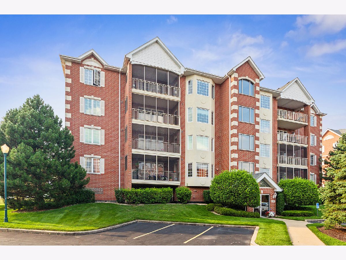 Condominiums Sold Brookside Place Tinley Park Illinois, 7928 Trinity