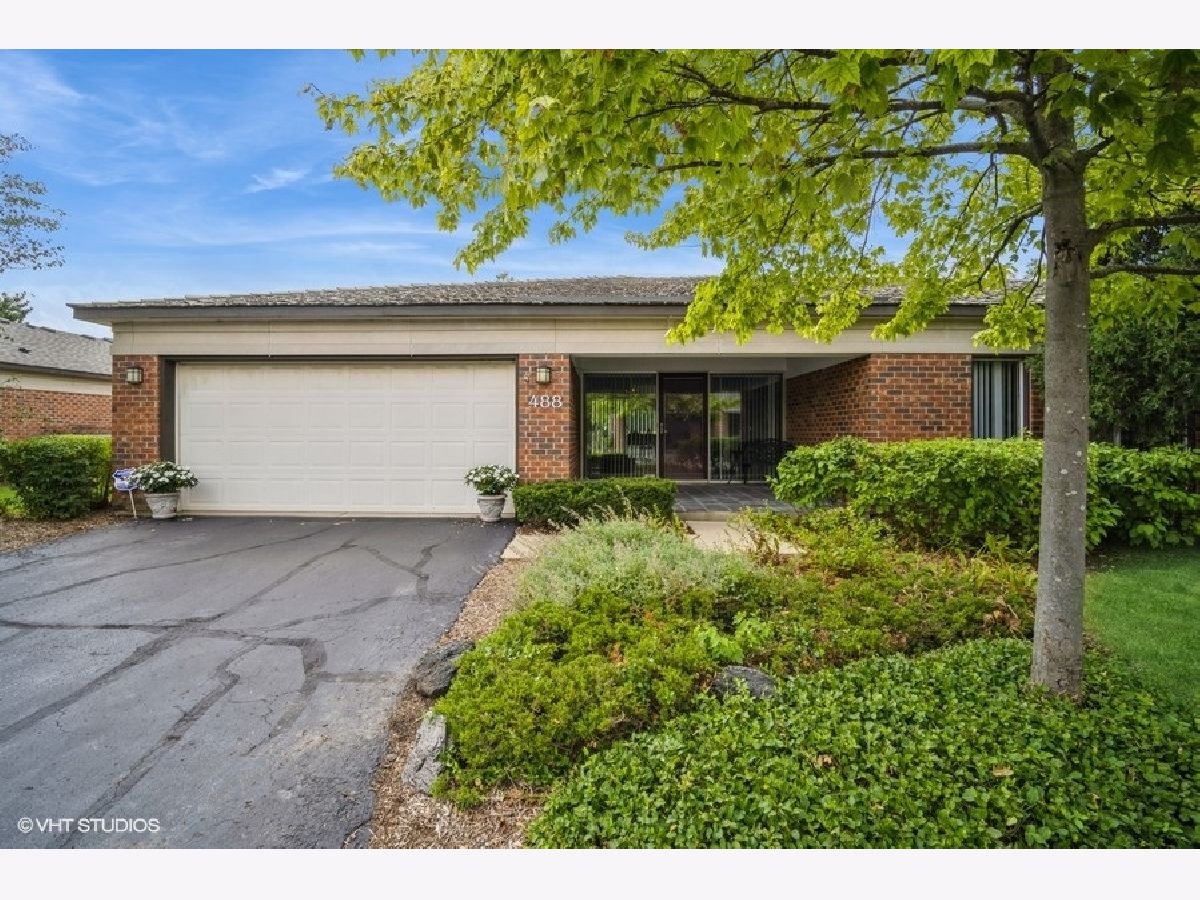 Condos & Townhomes & Homes Sold Coromandel Deerfield Illinois, 488 Taupo