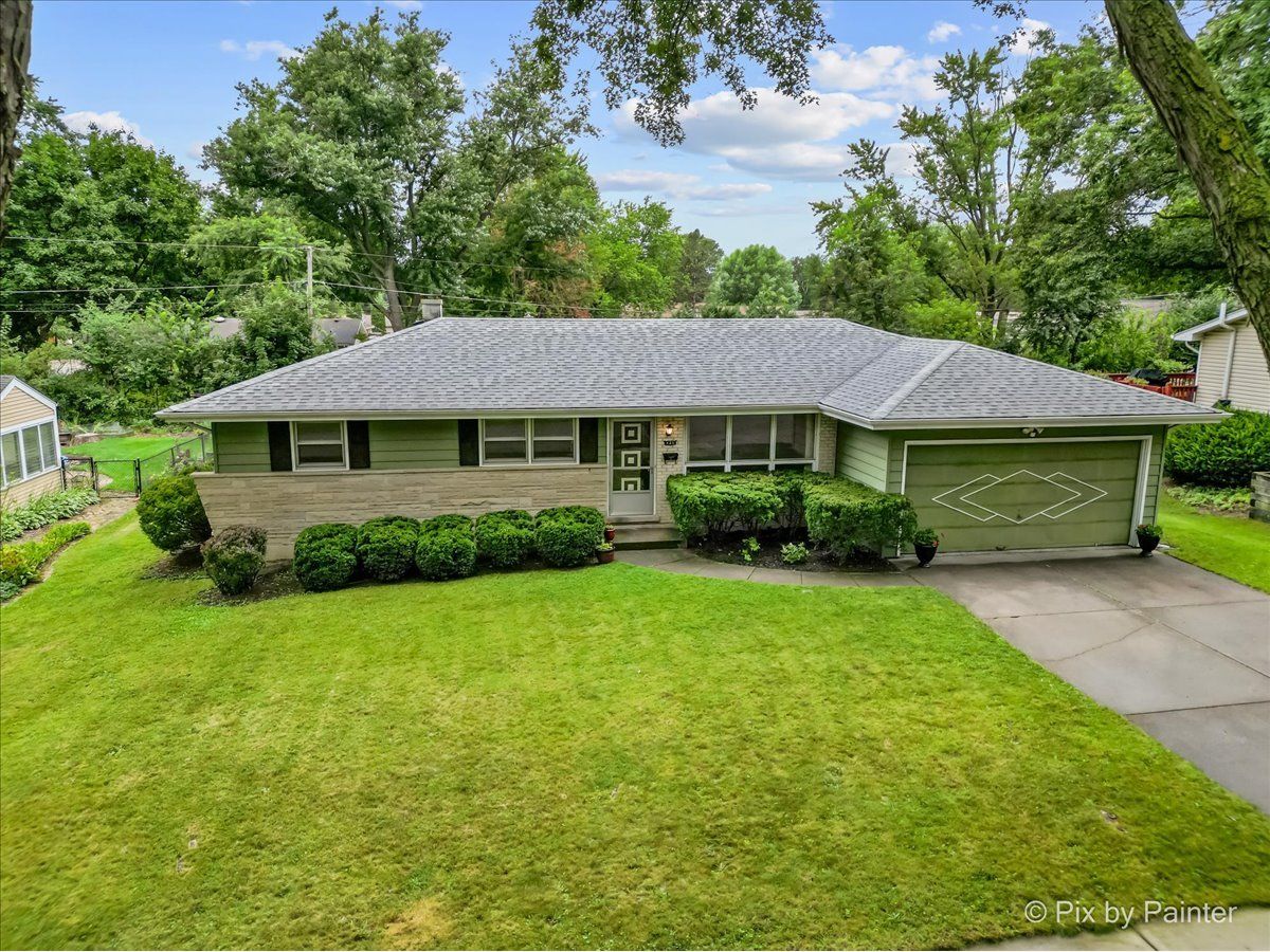 Homes Sold Janak Algonquin Illinois, 426 James