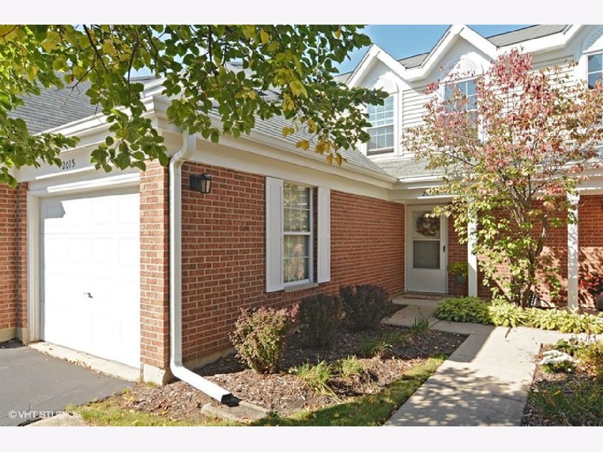 Townhomes & Condos Rented Wildberry Streamwood Illinois, 2015 Quaker Hollow