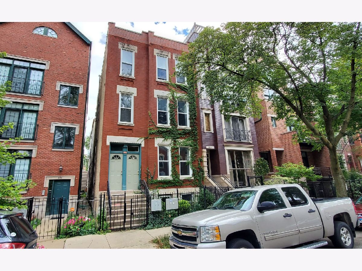 Condos & Townhomes & Homes Rented East Village Chicago Illinois, 869 Hermitage