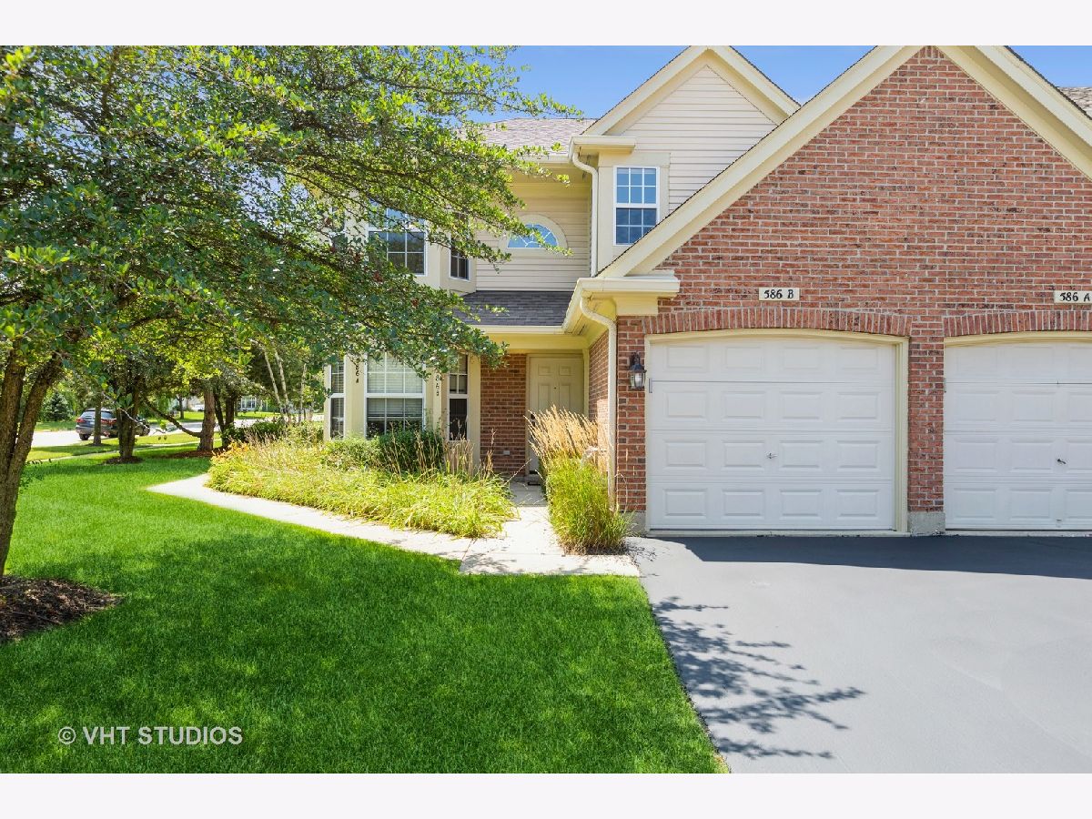 Homes & Townhomes & Condos Sold The Villages Crystal Lake Illinois, 586 Portsmith