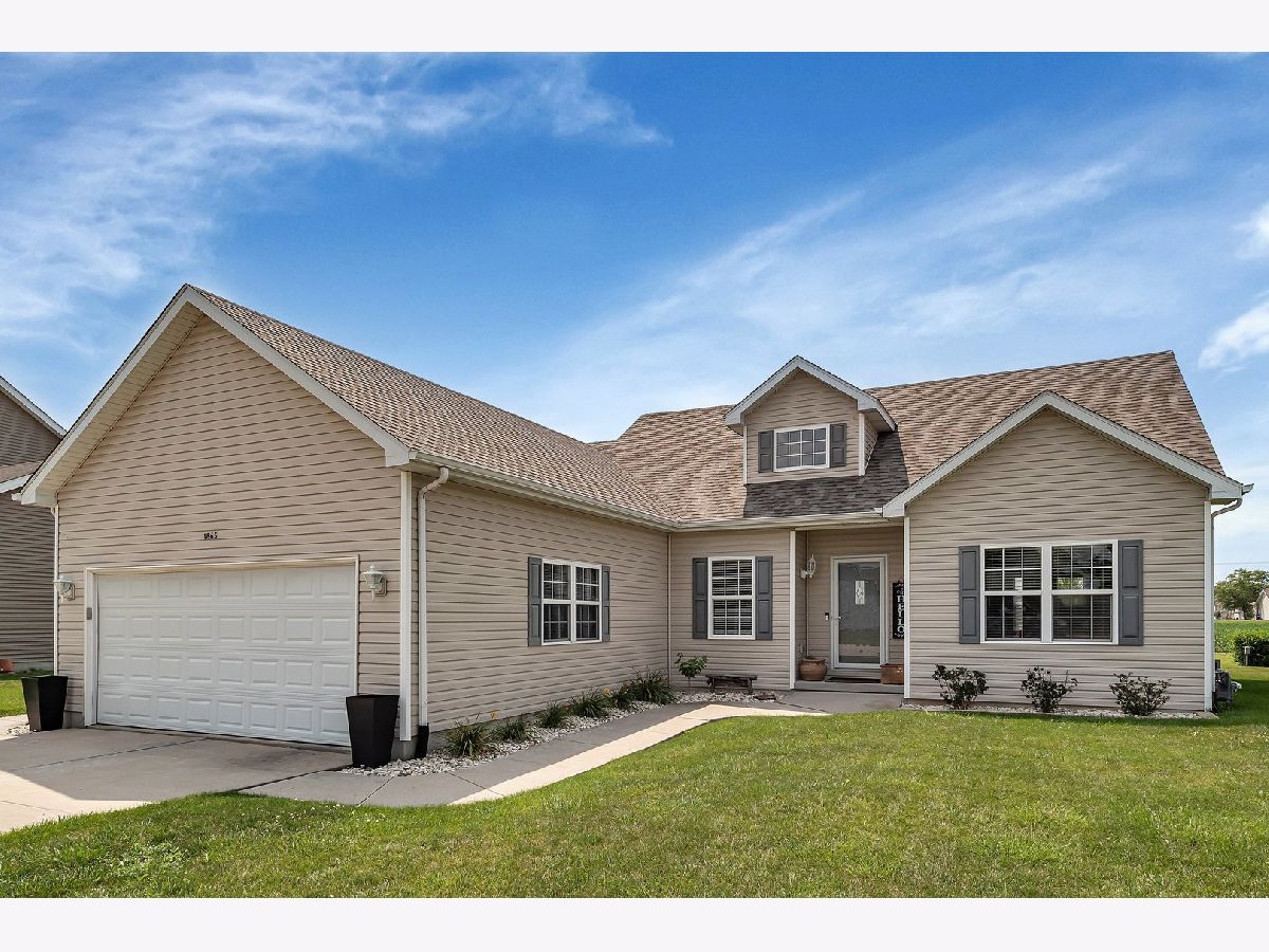 Homes & Condos & Townhomes Sold Deer Ridge Morris Illinois, 1865 Sunset