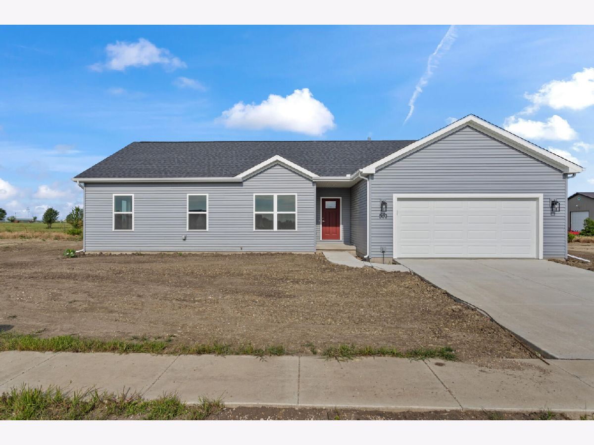 Homes & Condos & Townhomes Sold Heritage Fisher Illinois, 503 Patterson