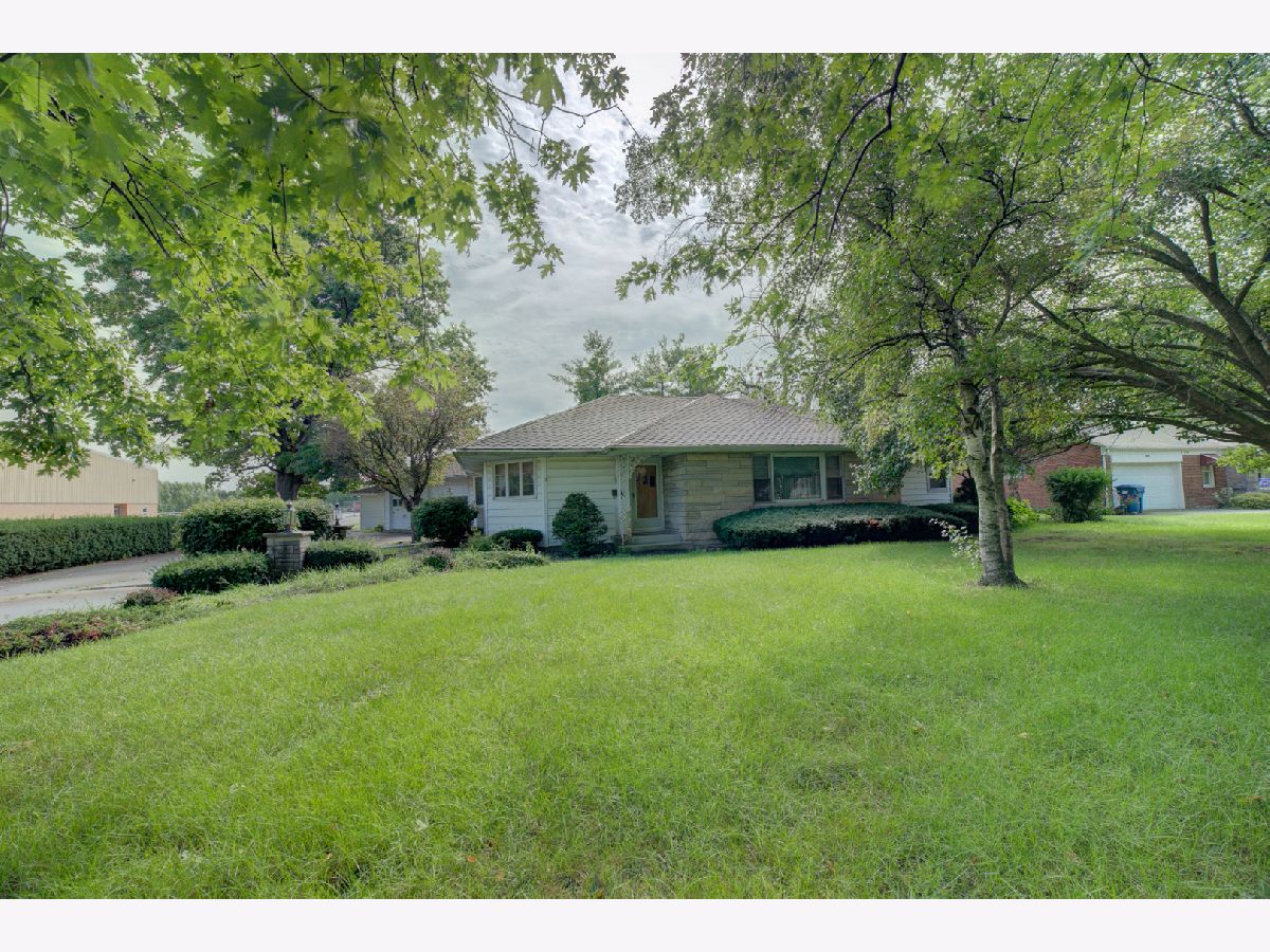  Sold Watseka Illinois, 622 Belmont