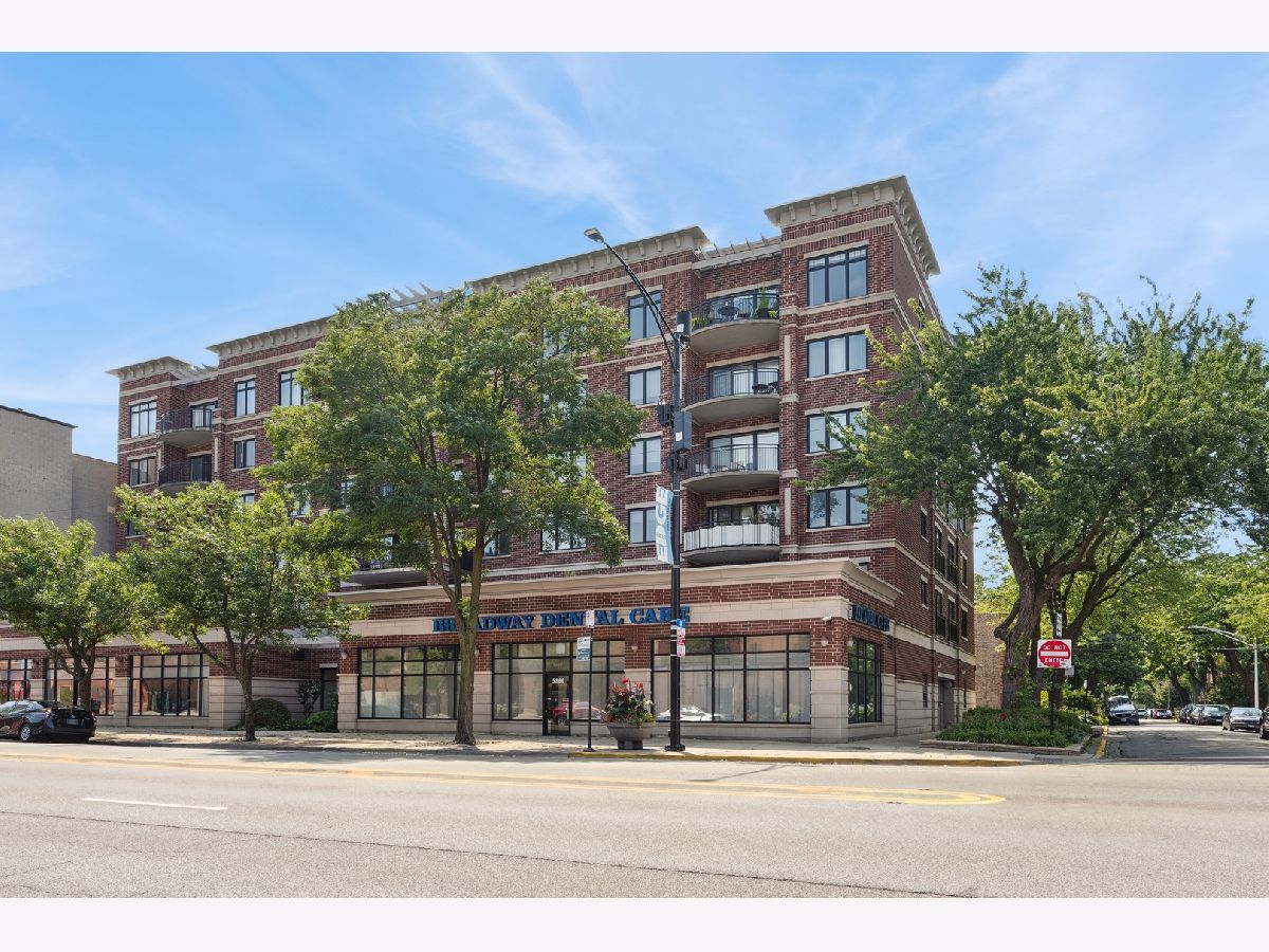 Condominiums & Homes Sold Edgewater Glen Chicago Illinois, 5858 Broadway