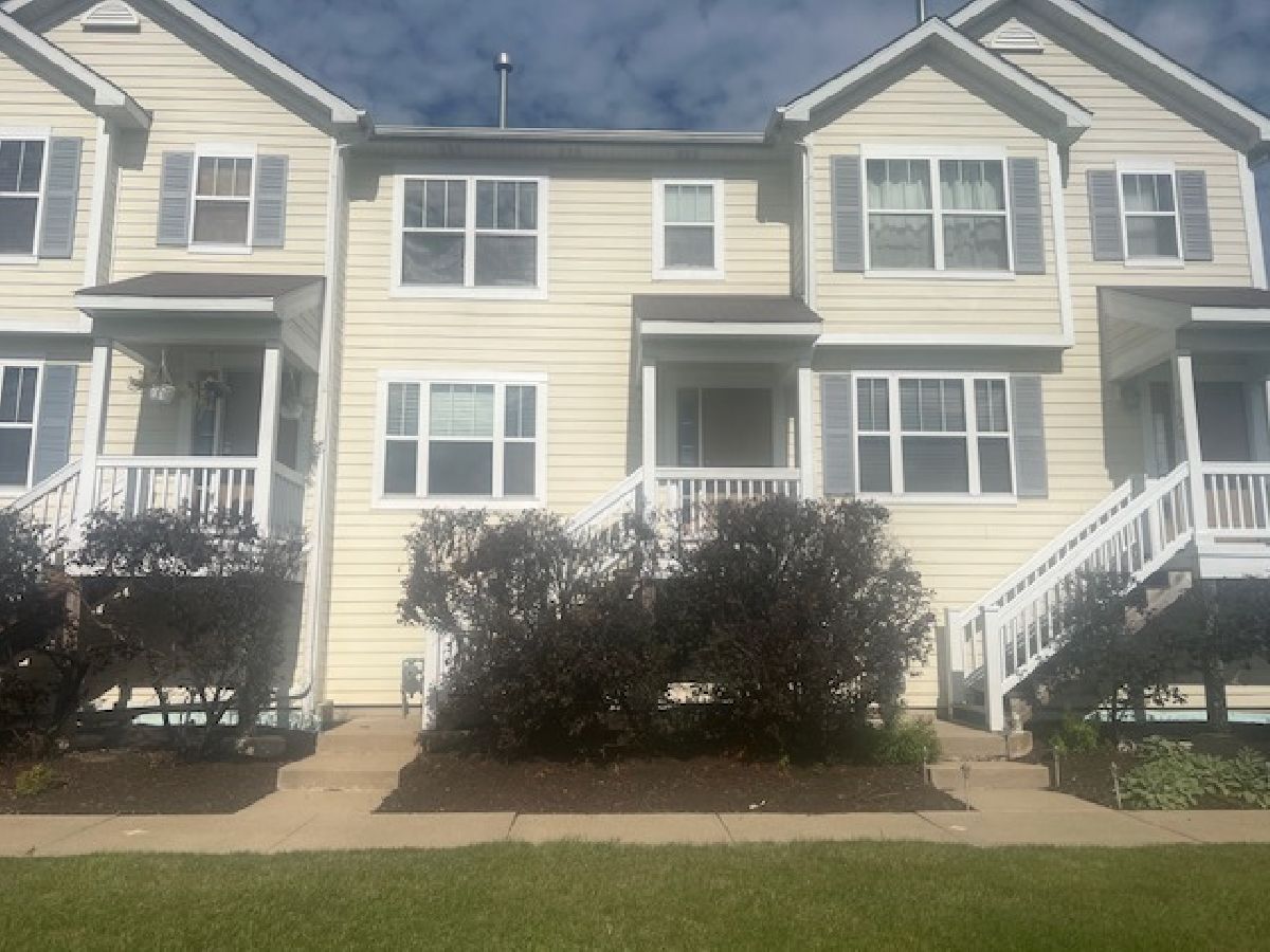  Rented Cortland Illinois, 128 Robinson
