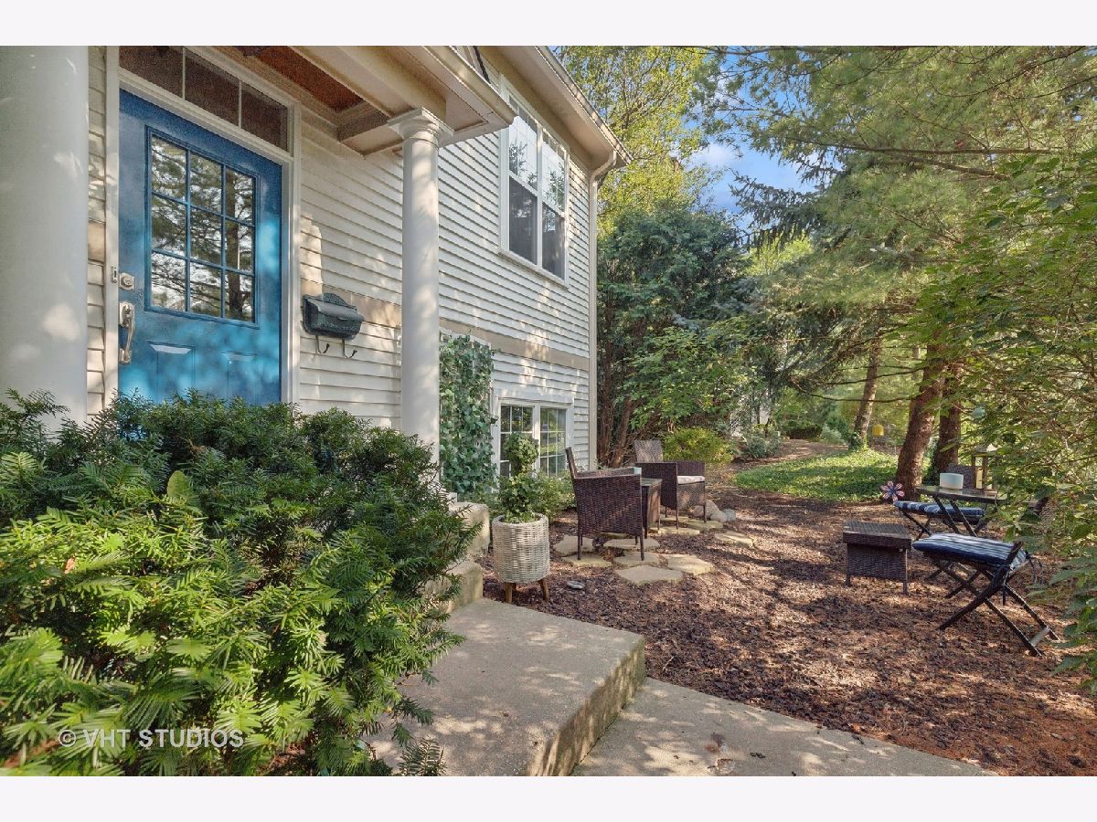 Townhomes & Homes Sold Colonial Park Libertyville Illinois, 227 5th