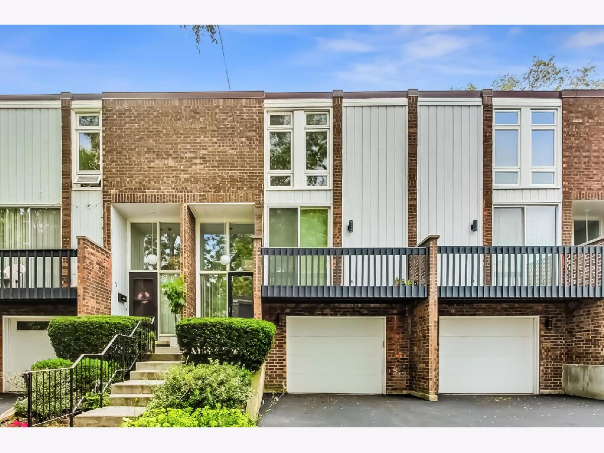 Townhomes Sold Wilmette Willows Wilmette Illinois, 532 Skokie