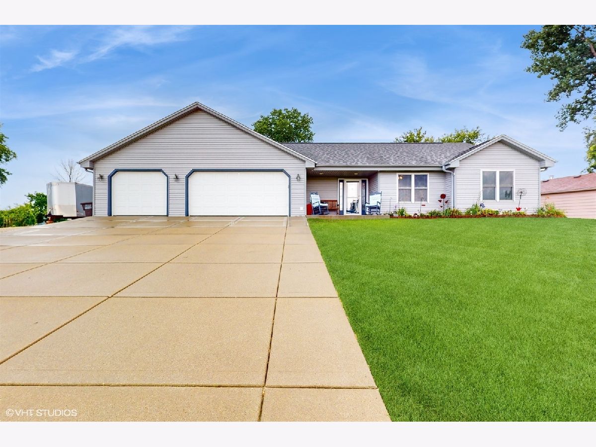  Sold Waterford Wisconsin, 8601 Thompson