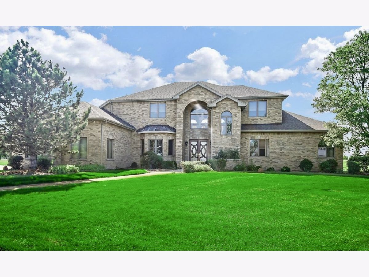 Homes Sold Meadow Creek Monee Illinois, 7004 Gabreski
