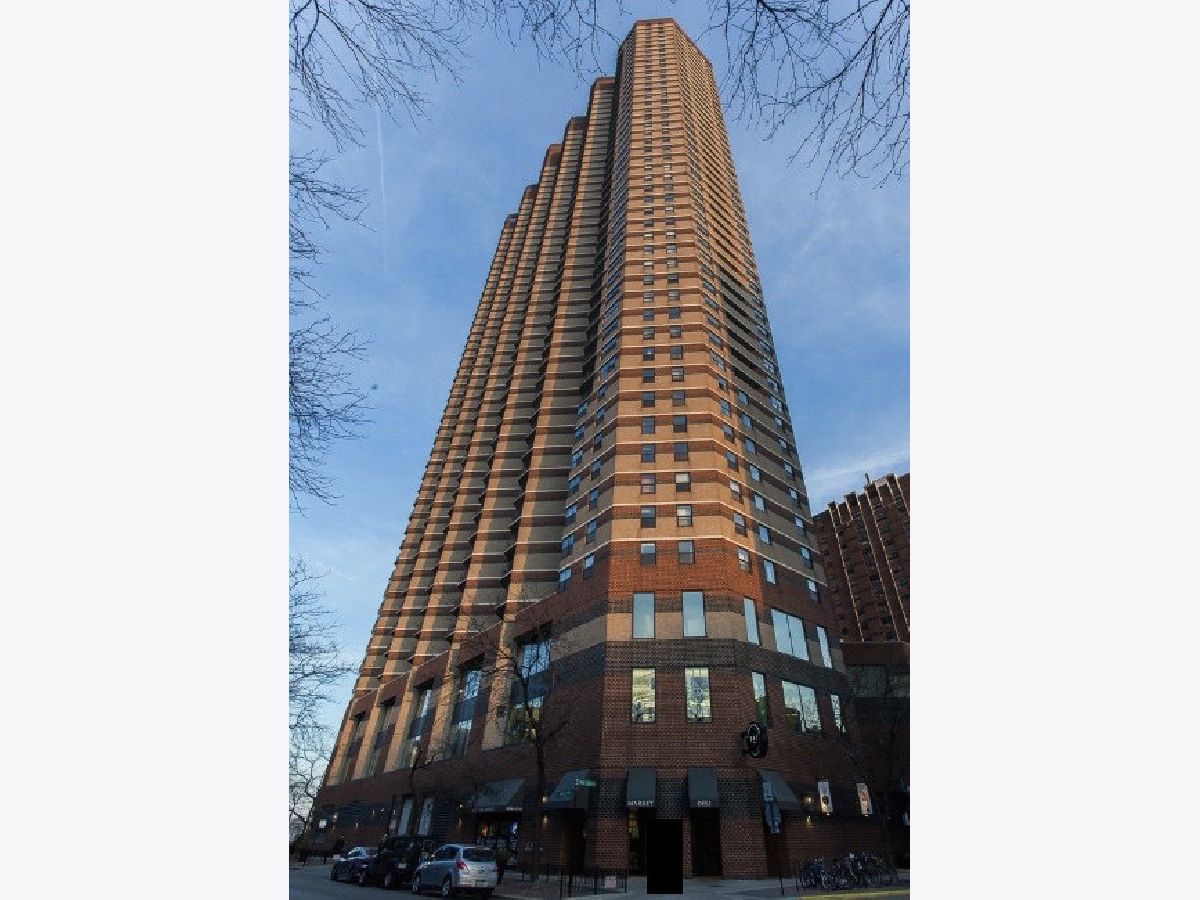 Condominiums Rented New York Condominiums Chicago Illinois, 3660 Lake Shore