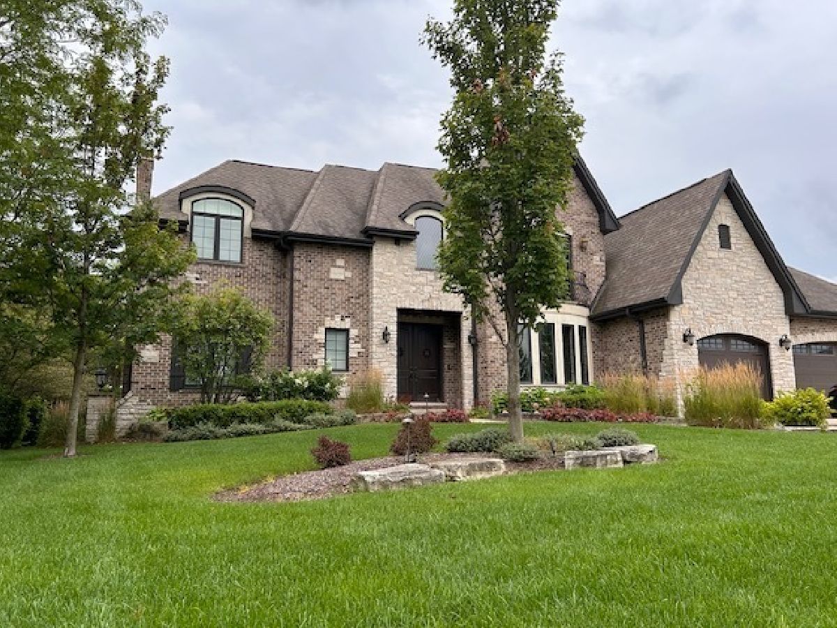 Homes Sold Foxborough Estates Mokena Illinois, 12235 Foxborough