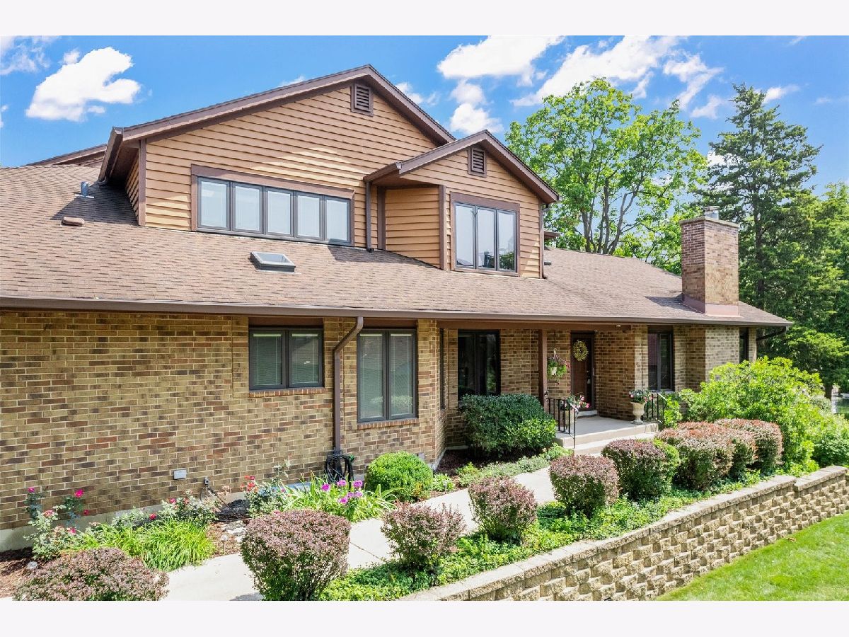 Townhomes Sold Mistwood Downers Grove Illinois, 1049 Braemoor