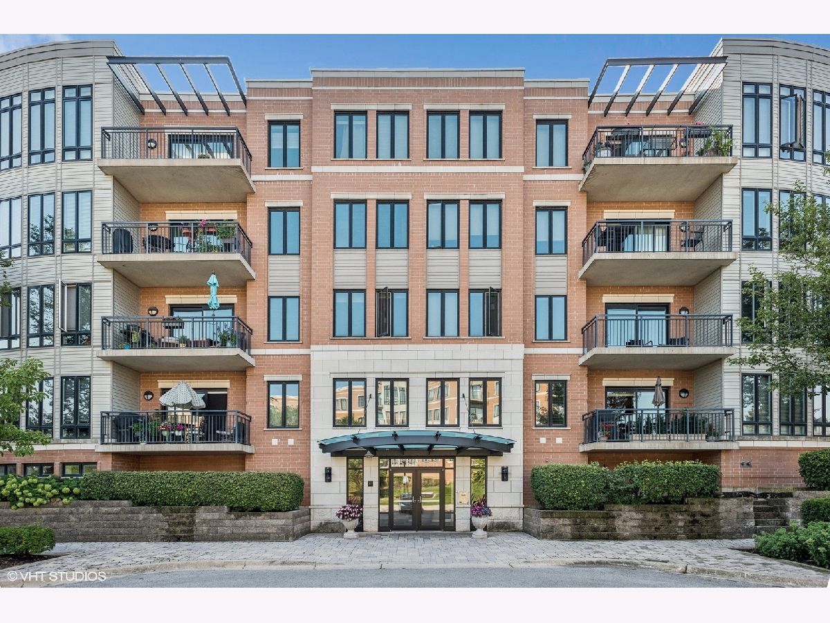 Condominiums Sold Crescent Court Elmhurst Illinois, 145 York