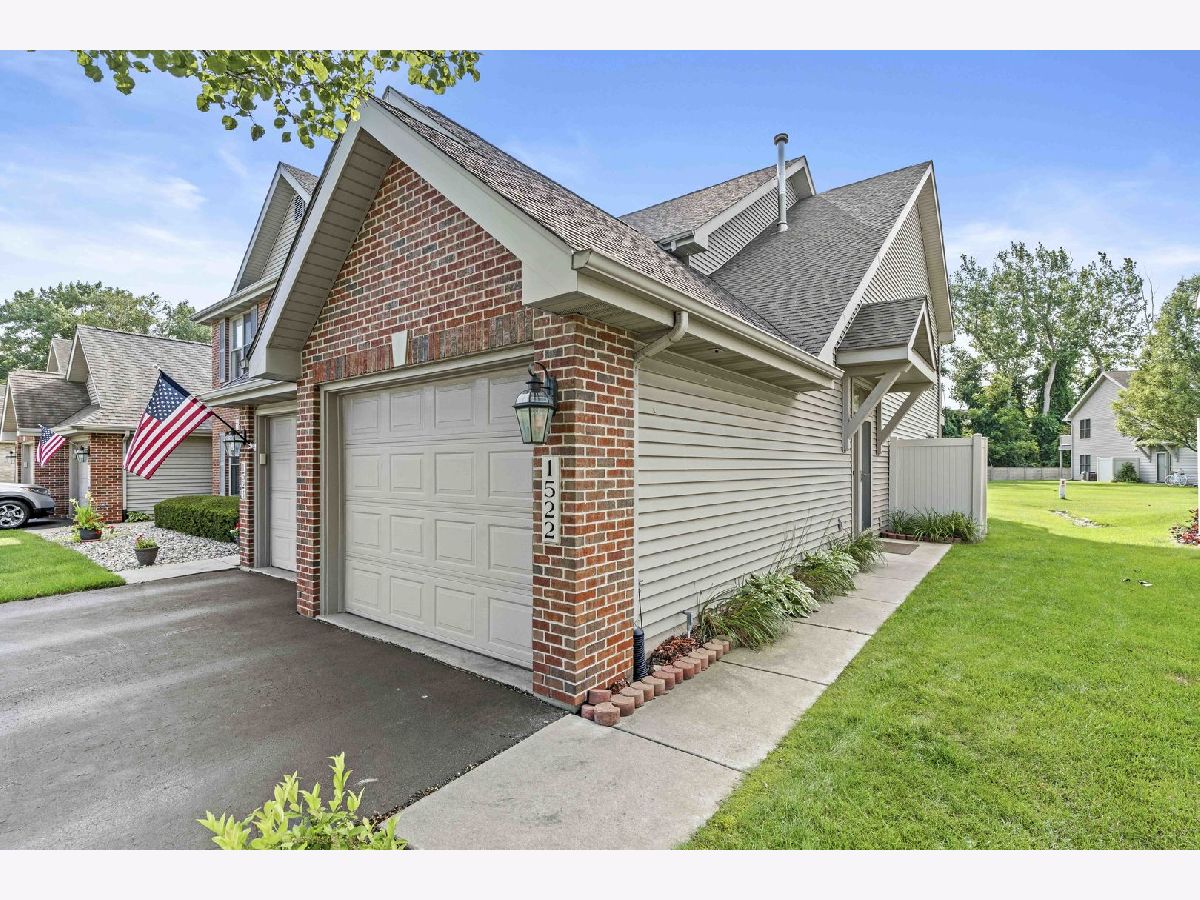  Sold Schereville Indiana, 1522 Lakewood