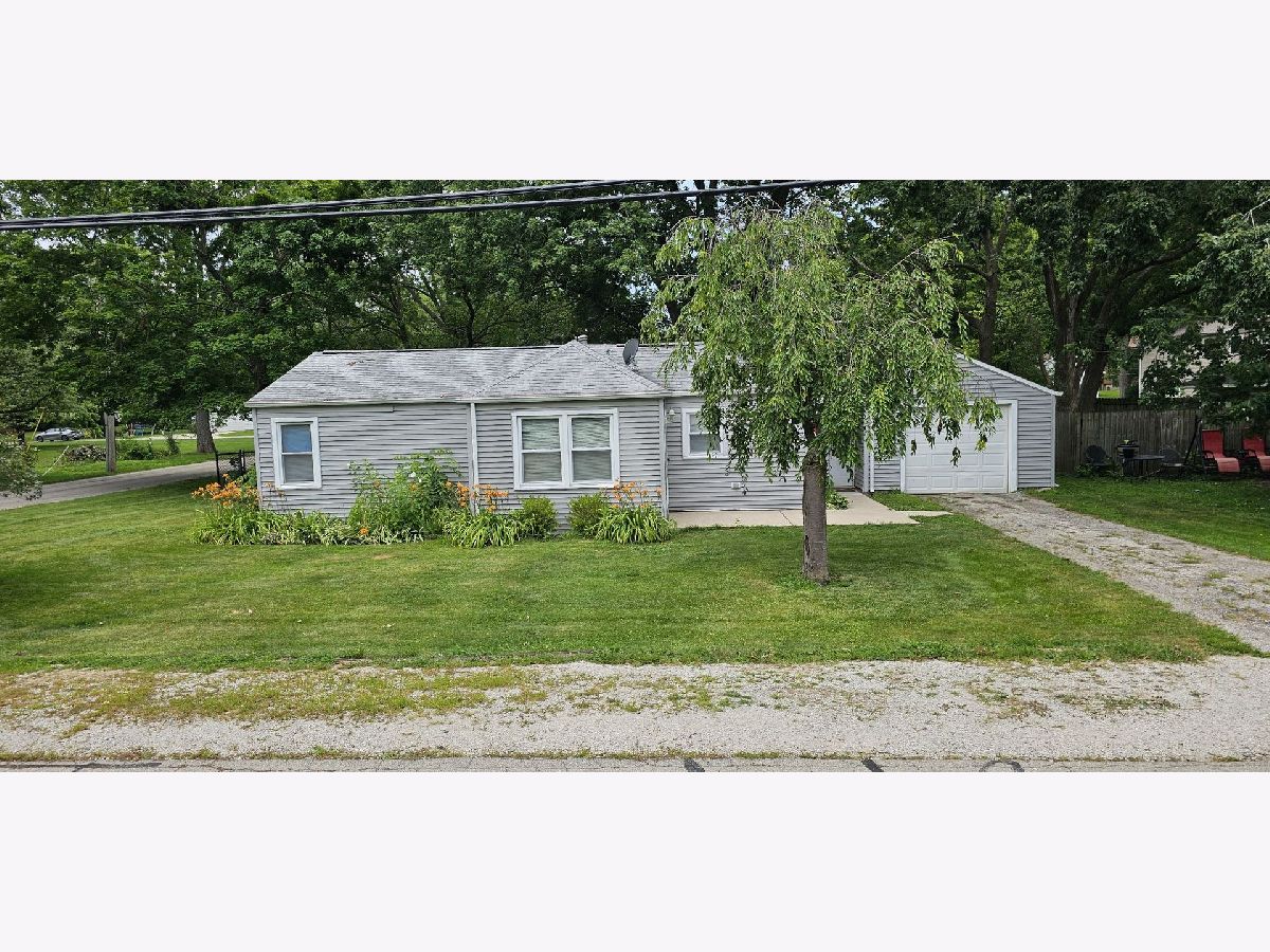 Rented Seneca Illinois, 145 Cash