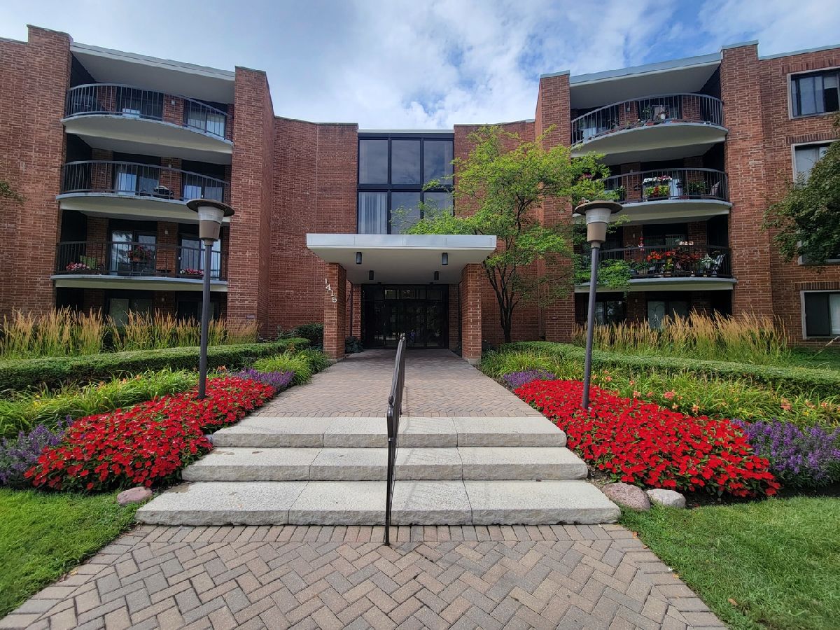 Condominiums Sold Dana Point Arlington Heights Illinois, 1415 Central