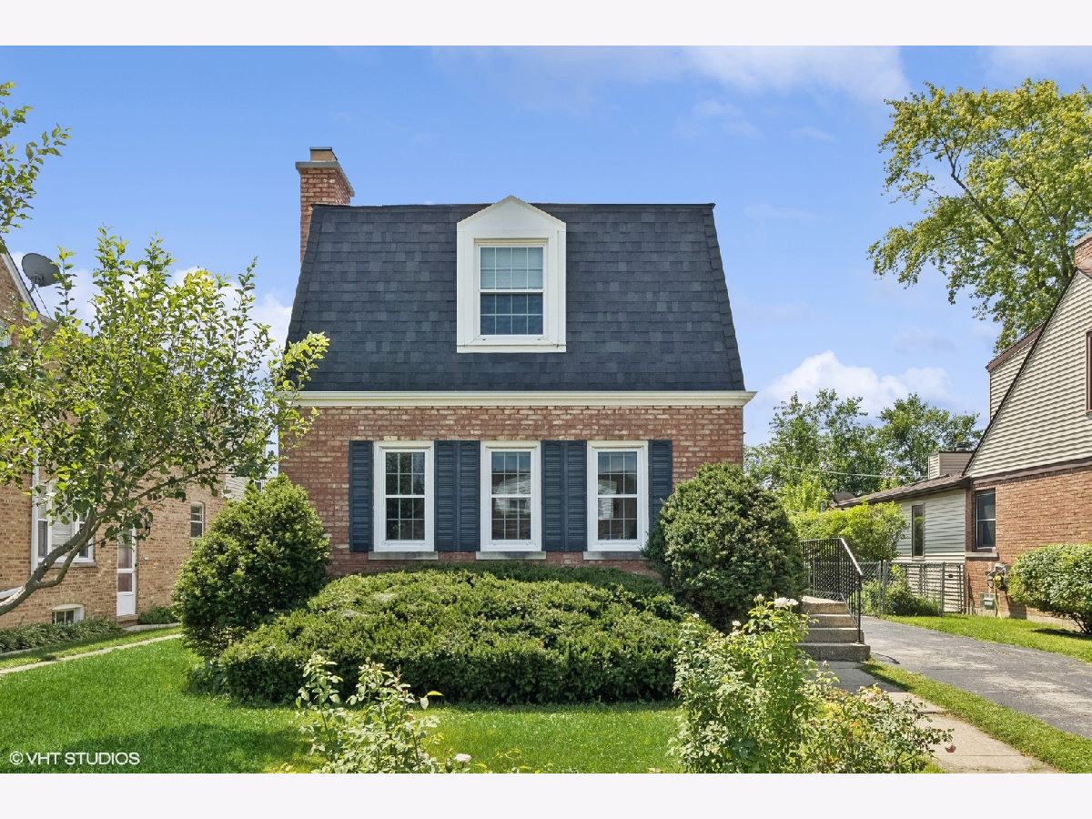 Homes Sold Grennan Heights Niles Illinois, 7527 Cleveland