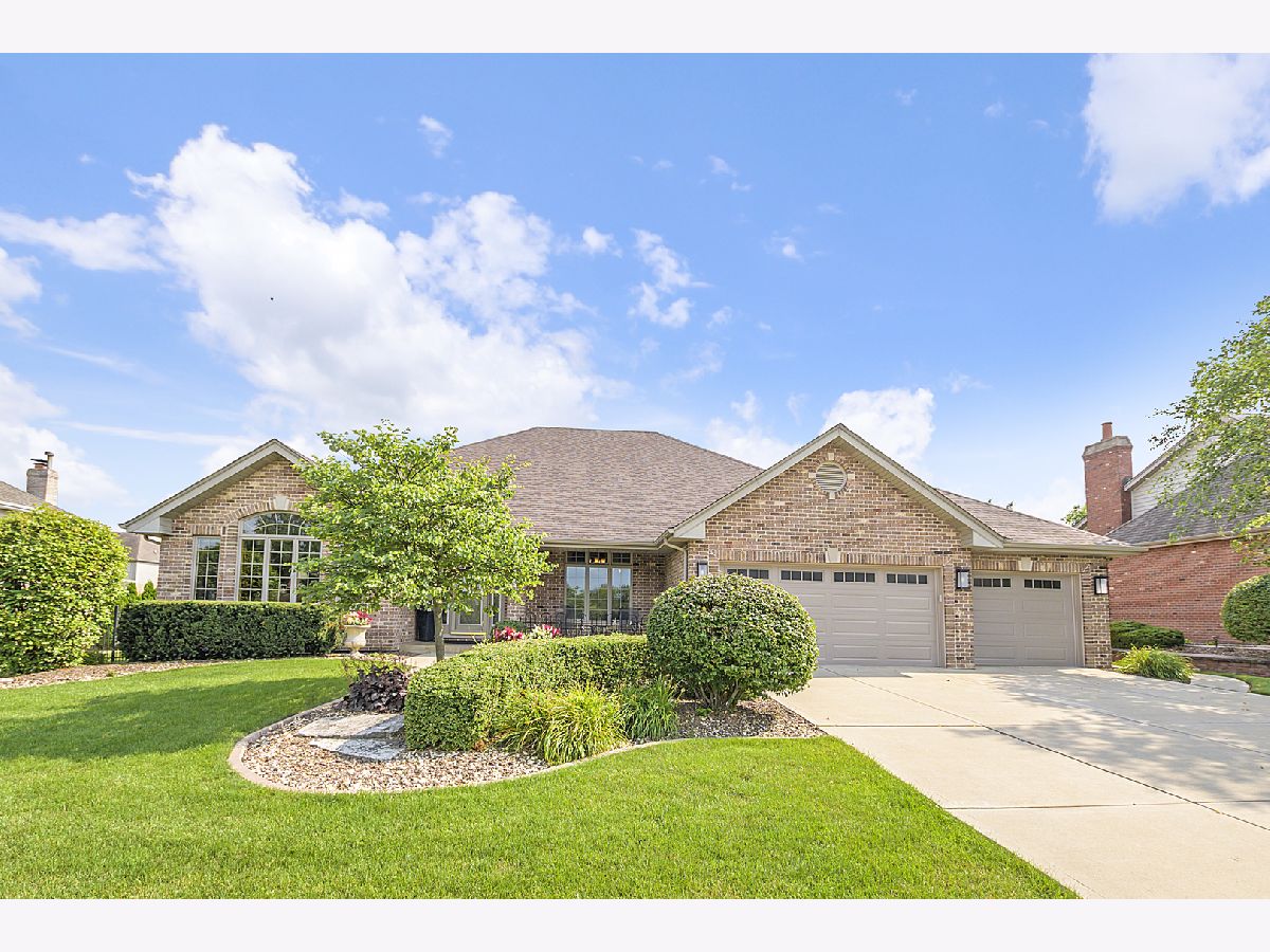 Homes Sold Cardinal Lake Frankfort Illinois, 10835 Cardinal Lake