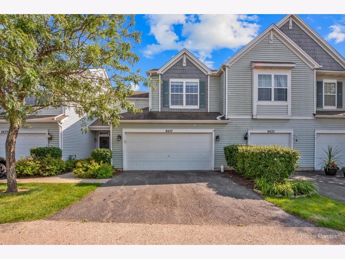 Townhomes & Homes Sold Meadows Of West Bay Wonder Lake Illinois, 8427 Stillwater