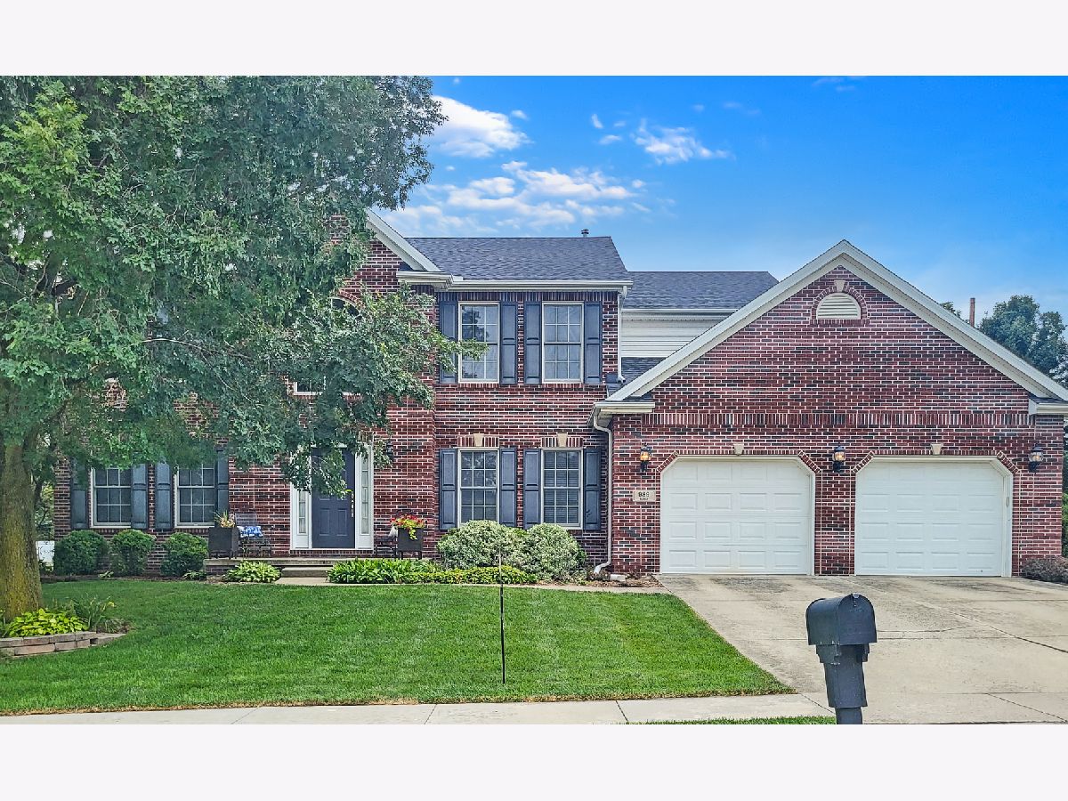Homes Sold Wintergreen Normal Illinois, 989 Balsam