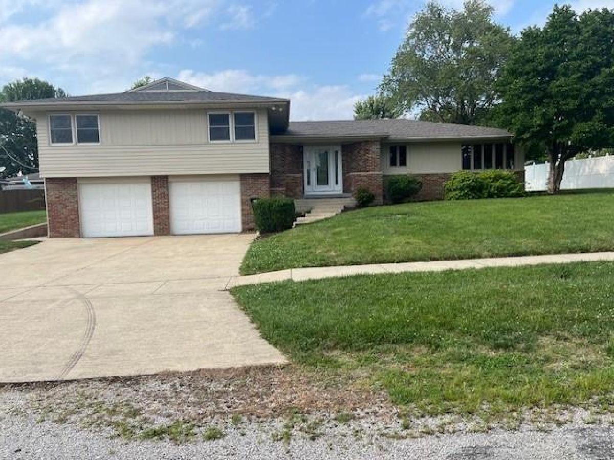  Sold Effingham Illinois, 602 Virginia