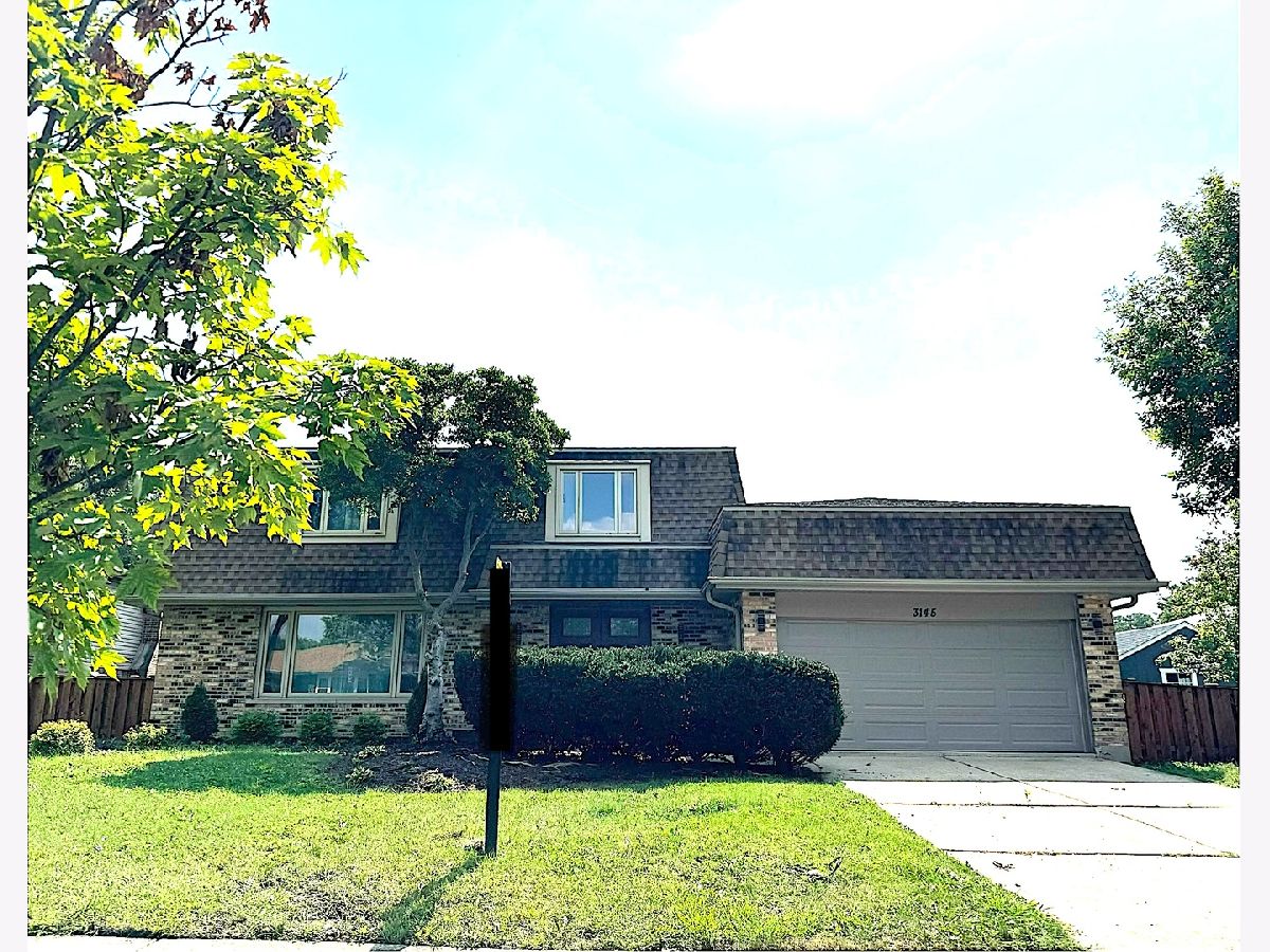 Homes Sold Farmingdale Village Darien Illinois, 3145 Hillside