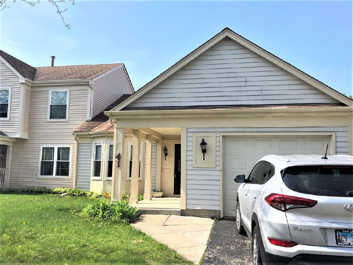 Homes & Condos & Townhomes Rented Cambridge West Mundelein Illinois, 41 Bedford