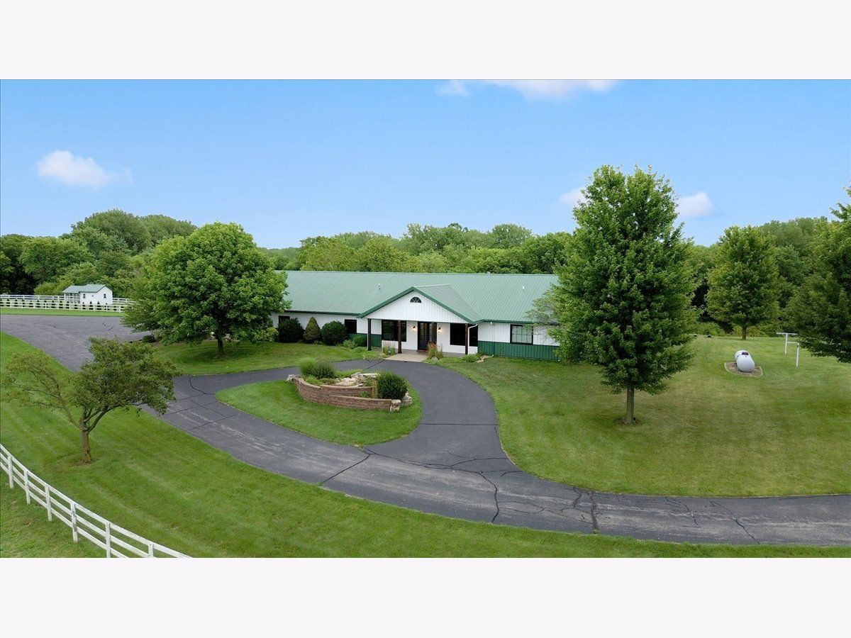  Sold Tremont Illinois, 25925 Iron Mountain